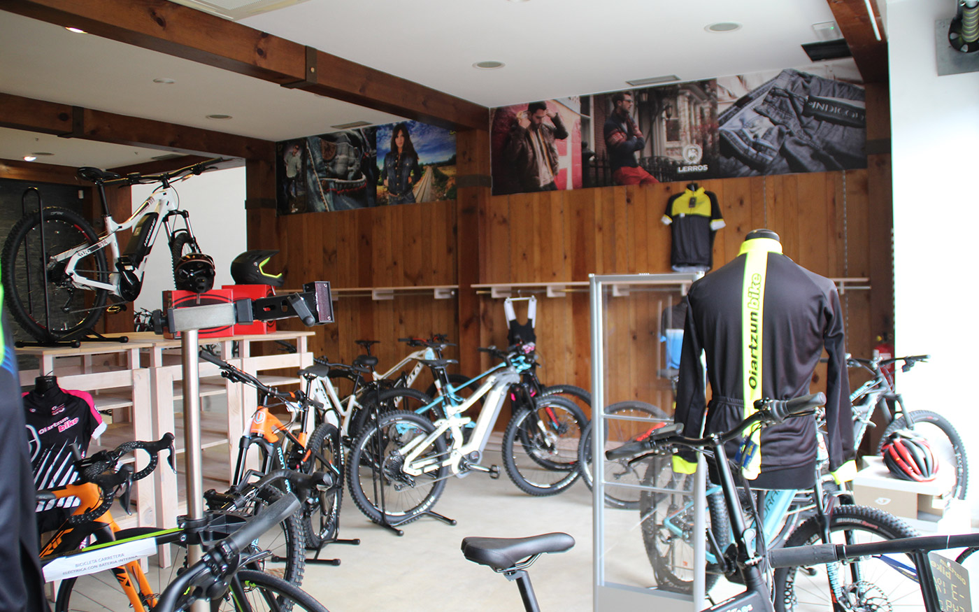 Foto reforma tienda