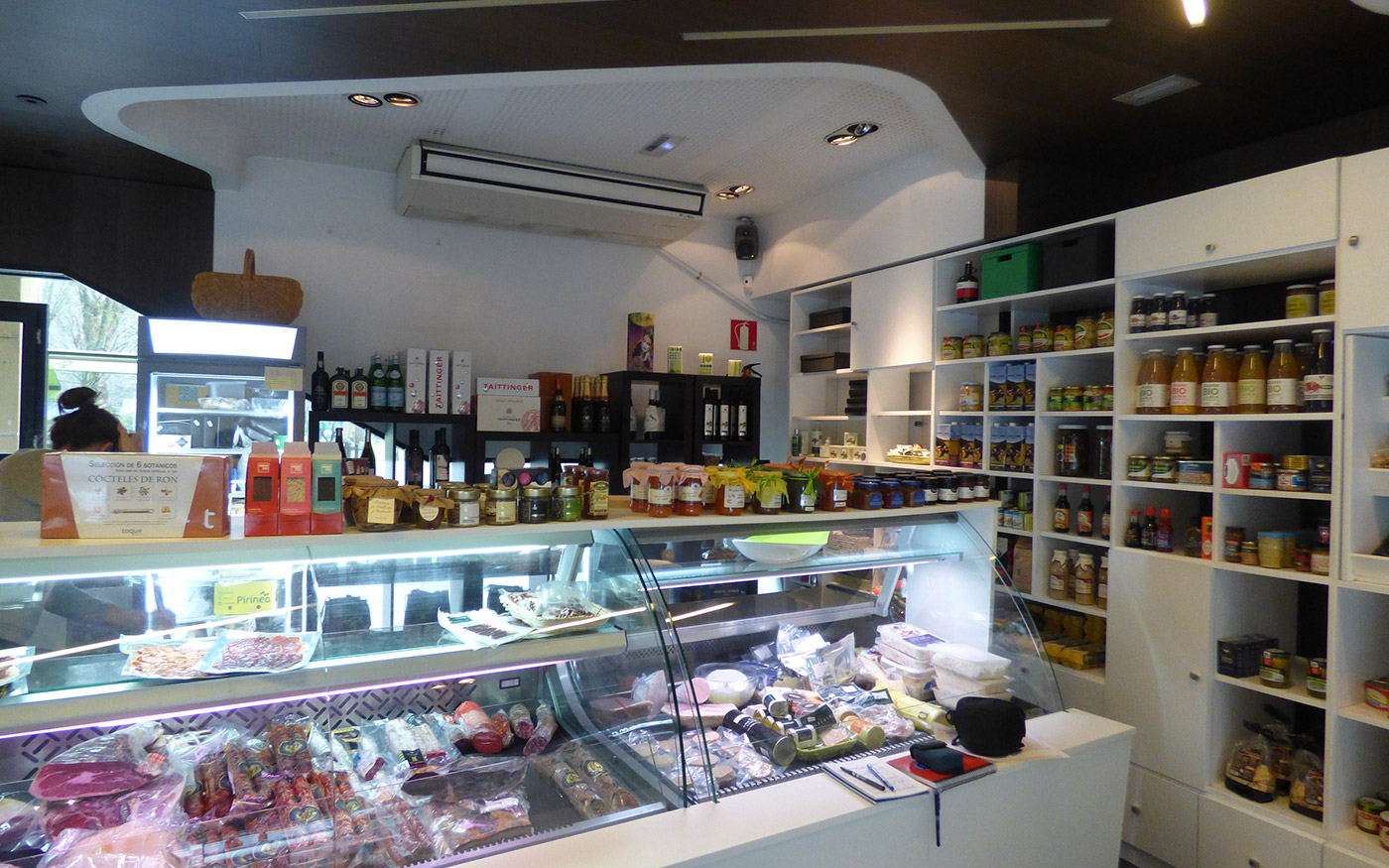 Foto reforma charcutería